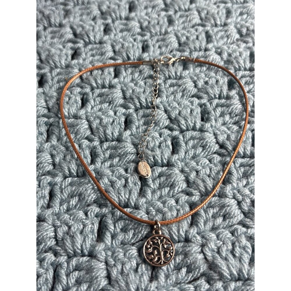 Vintage Y2K Claire's Tree Of Life Pendant Necklace Silvertone Brown Cord Minimal - Picture 2 of 4
